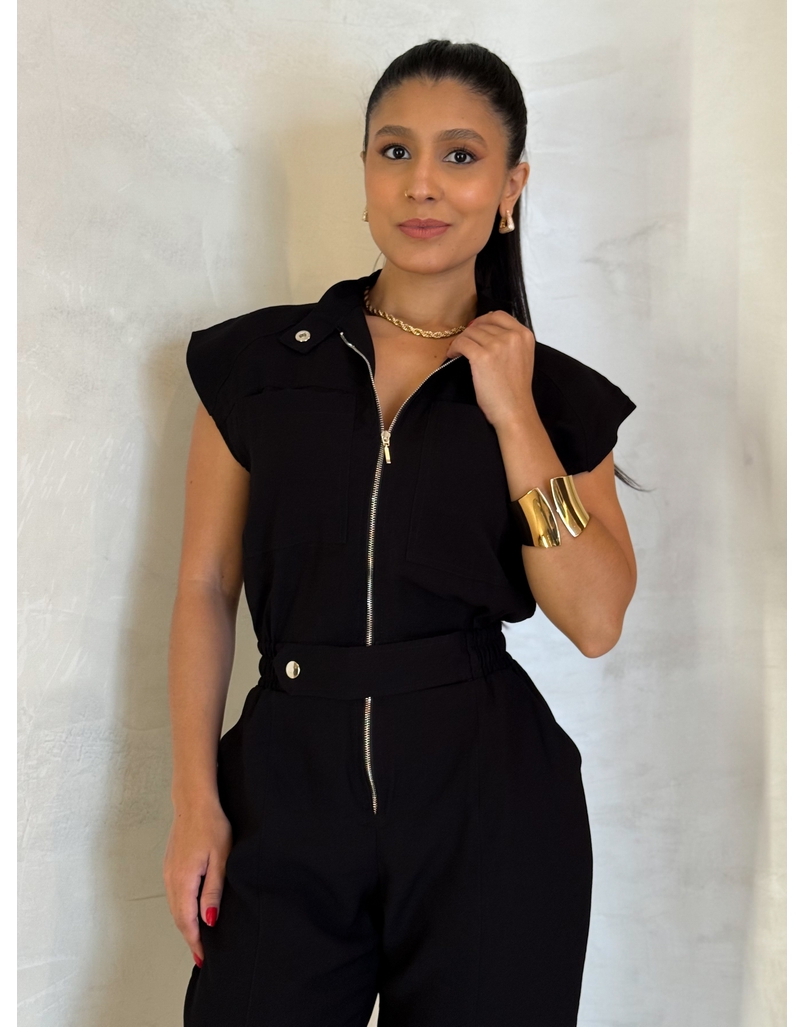 Macacão Tereza Preto 