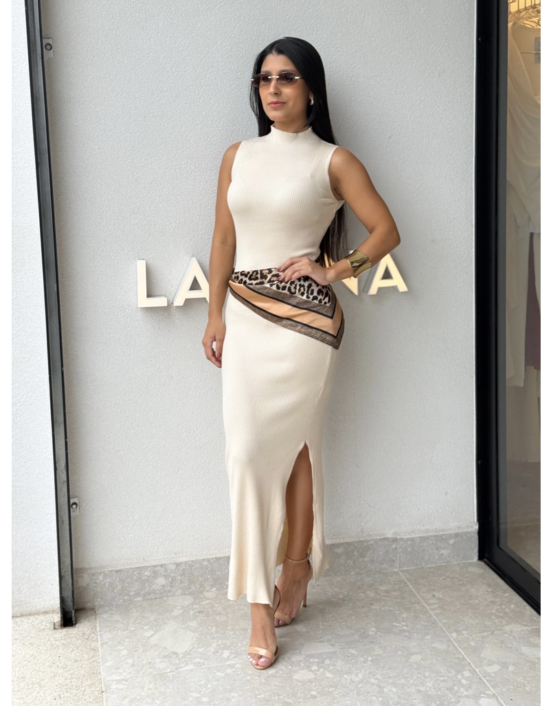 Vestido Midi Tricot Simone Areia