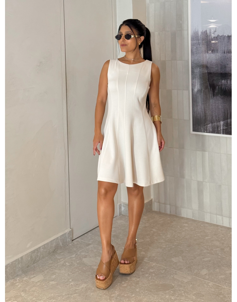 Vestido Regata Evasê Laila Marfim