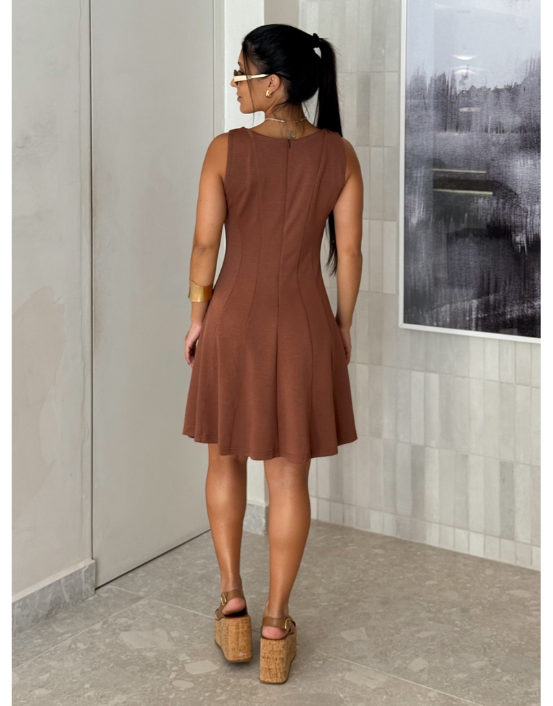 Vestido Regata Evasê Laila Marrom