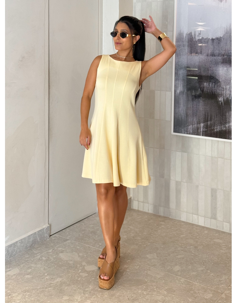 Vestido Regata Evasê Laila Manteiga