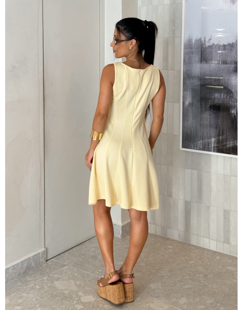 Vestido Regata Evasê Laila Manteiga