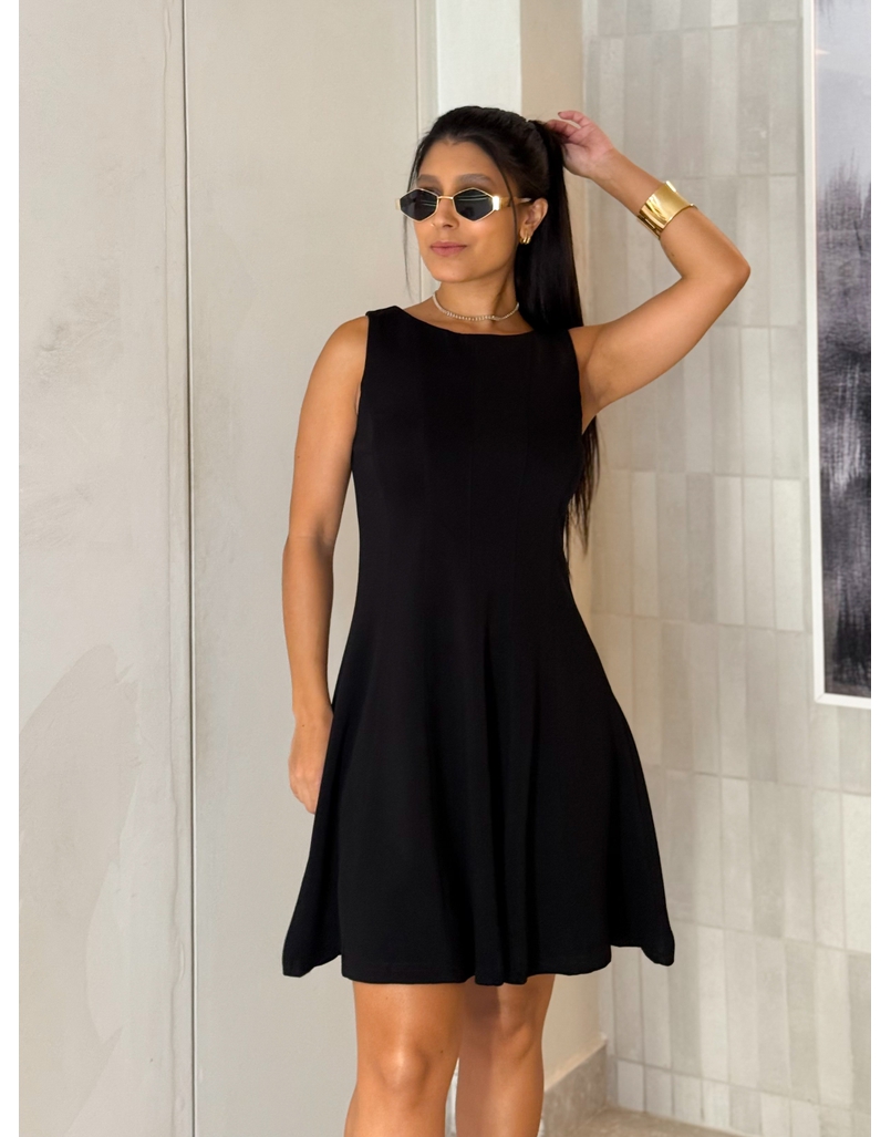 Vestido Regata Evasê Laila Preto