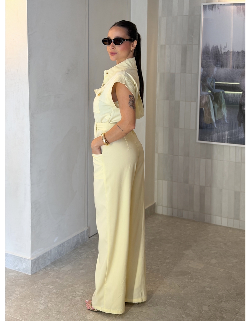 Macacão Botões Maristela Manteiga