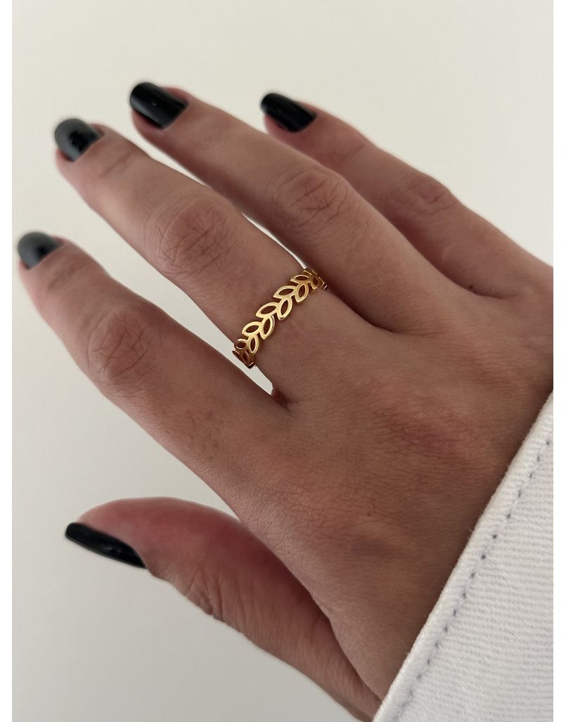 Anel Lilly Em Ouro 18k 