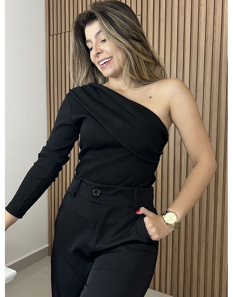 Blusa Ombro Único Preto