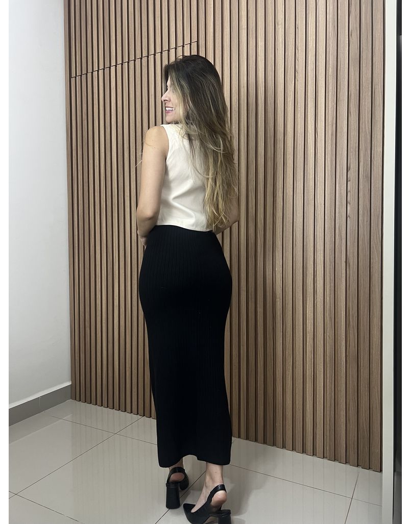 Saia Tricot Modal Preta