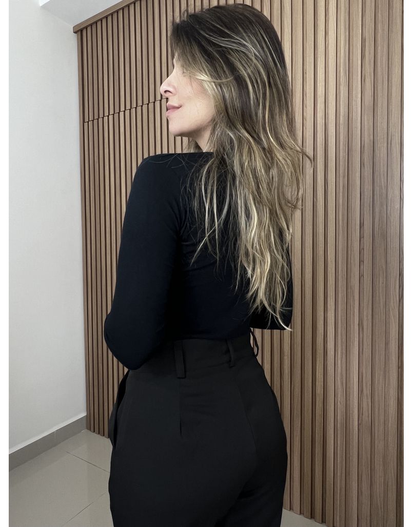 Blusa Basica Preta 