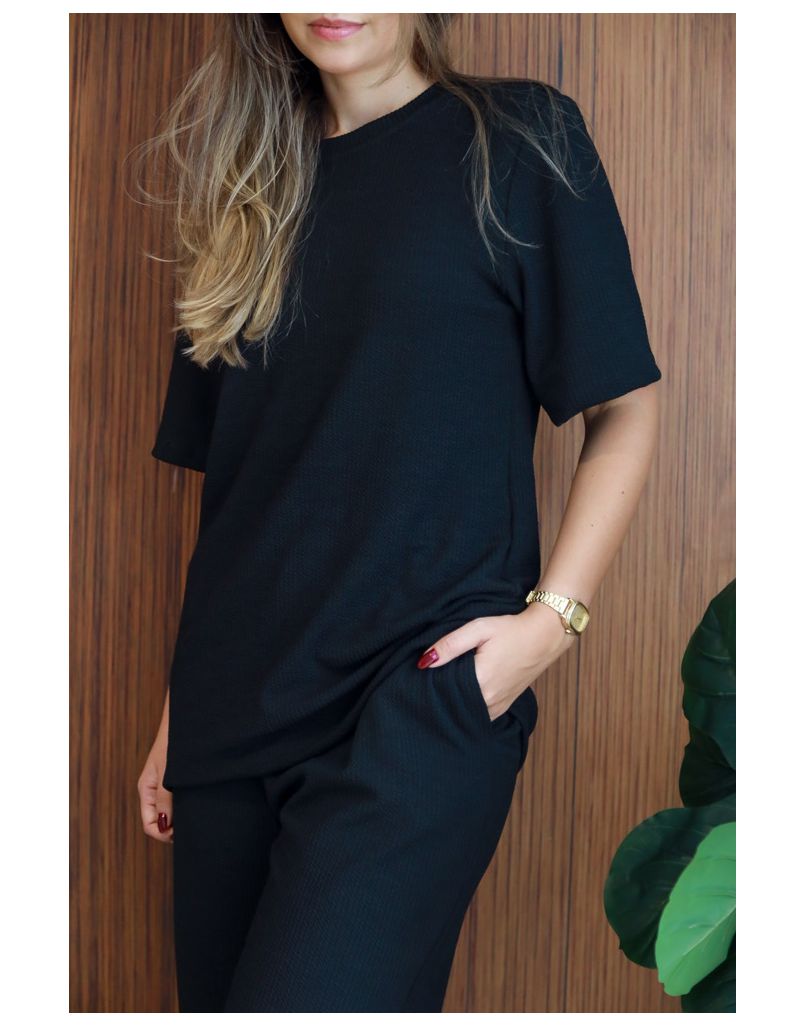 Conjunto Eloa Preto.