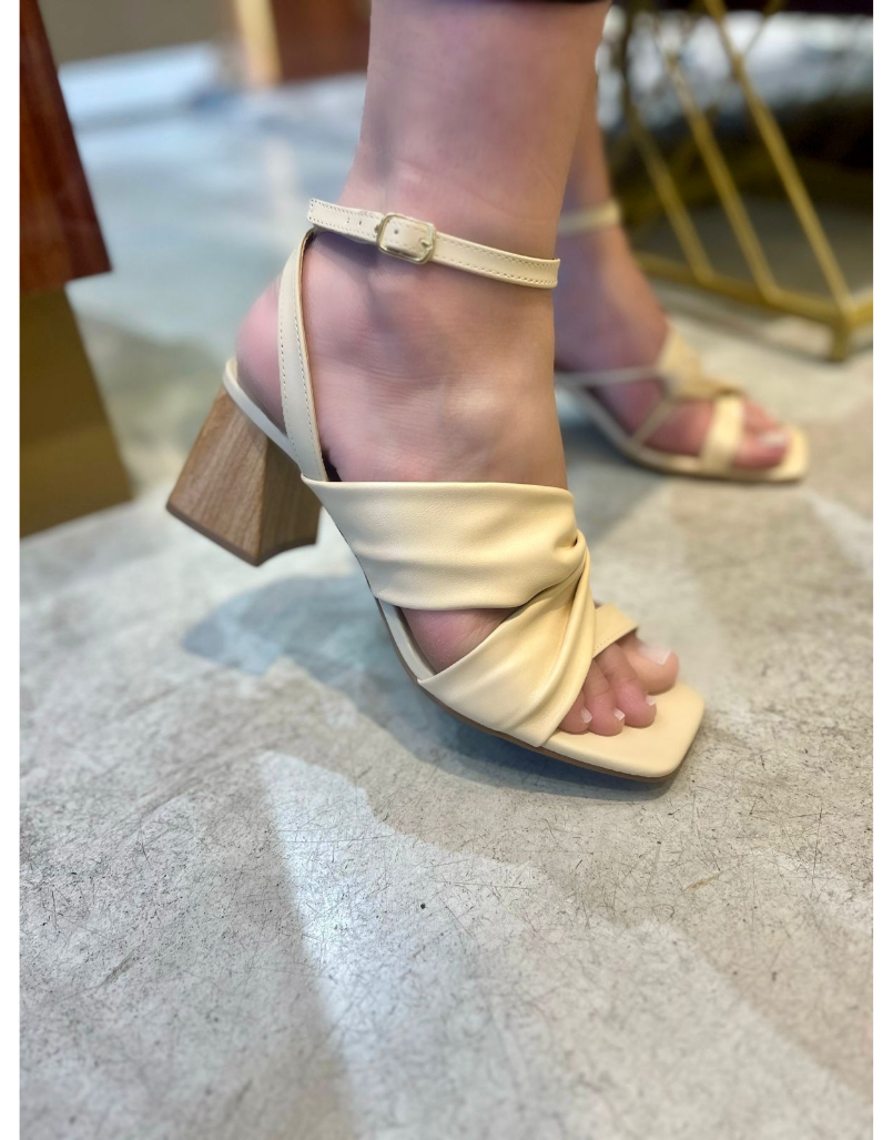 Sandalia Brenda... - Shine Shoes