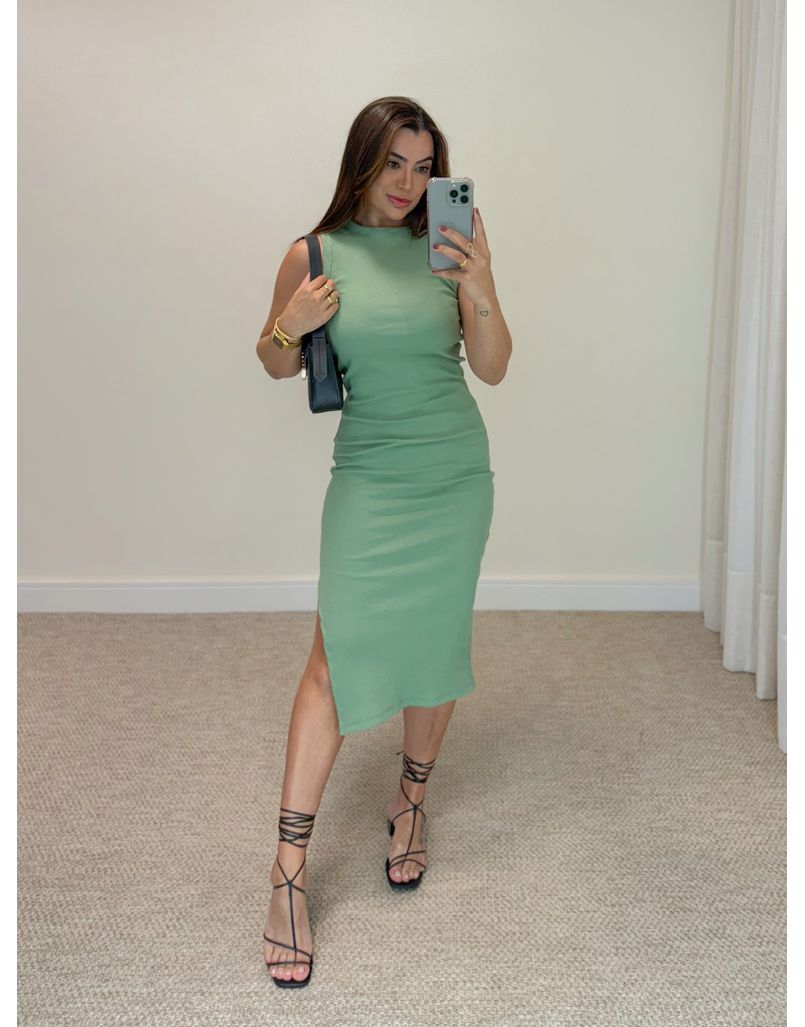 Vestido Canelado Kiara Oliva - Loja La Mina 