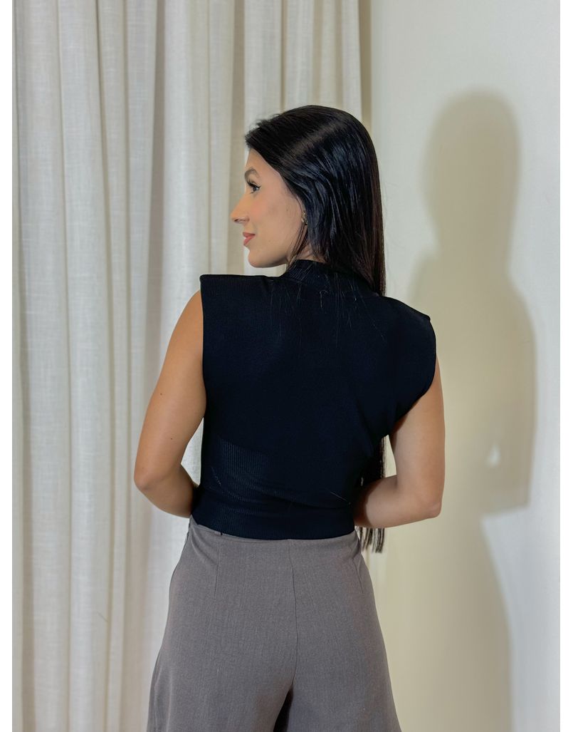 Blusa Muscle Tee Tainá Preto