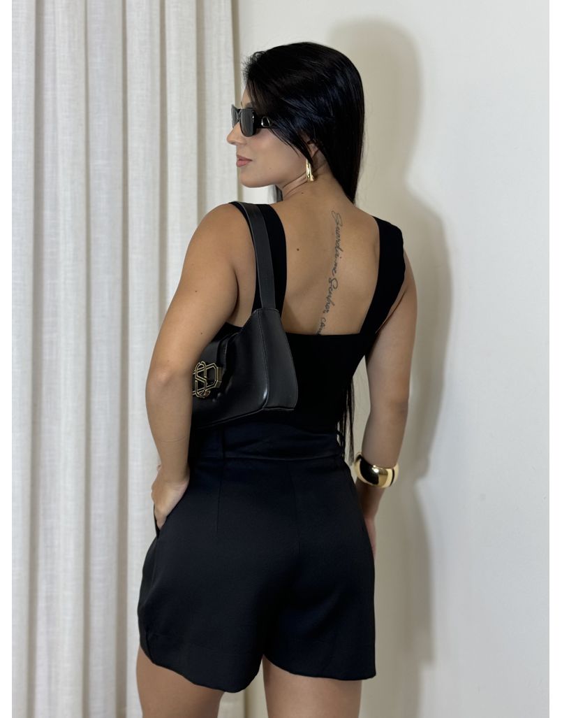 Short Alfaiataria Naty Preto