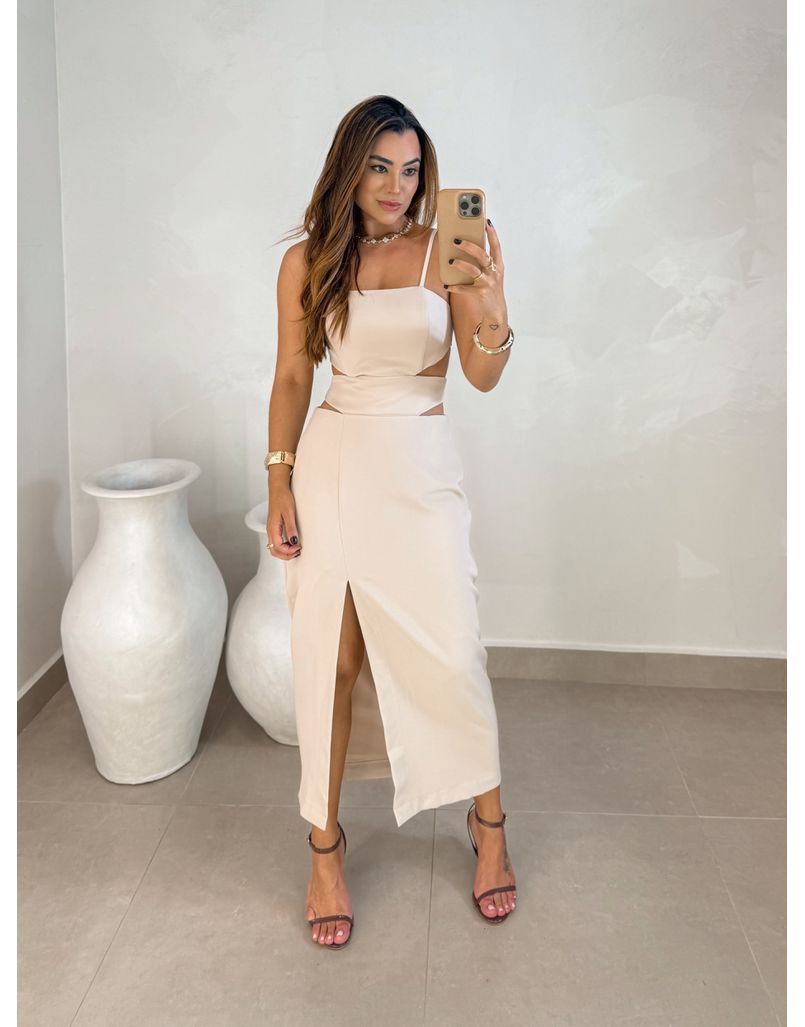 Vestido Midi Fenda Nancy Areia - Loja La Mina 