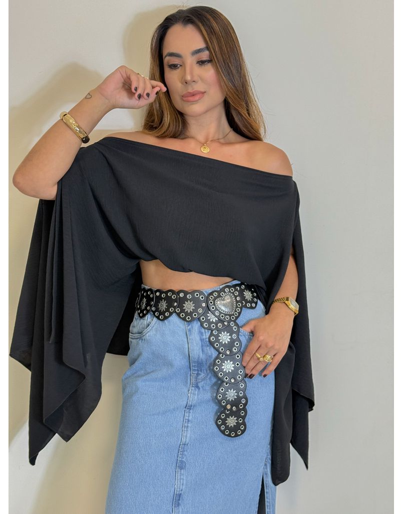 Blusa Capa Nicole Preto - Loja La Mina 