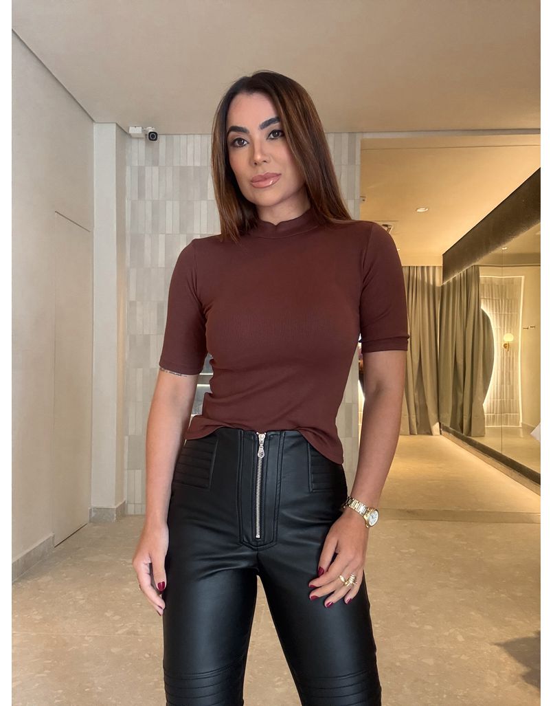Blusa Manguinha Canelada Café - Loja La Mina 
