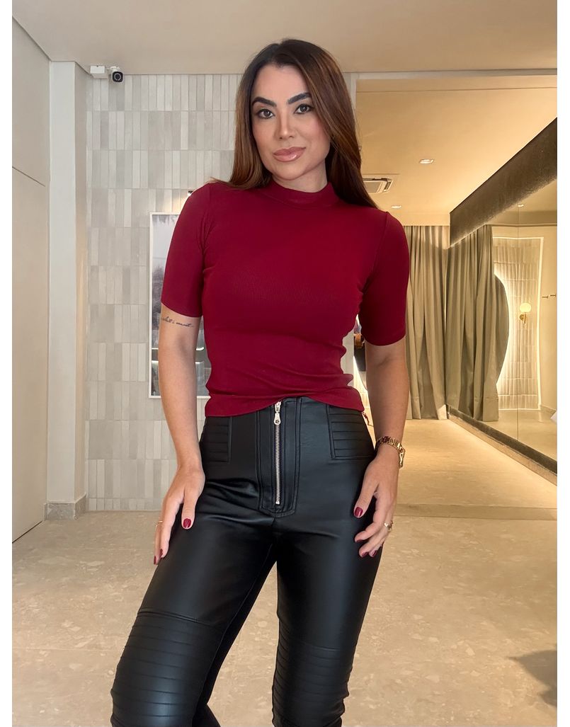 Blusa Manguinha Canelada Cereja 
