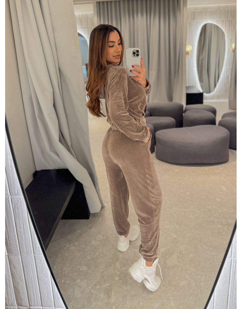 Conjunto Austrália Marrom