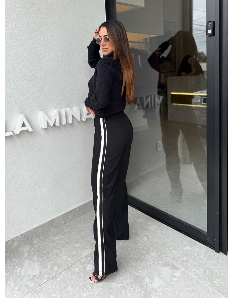Blusa Tricot Gola Marina Preto