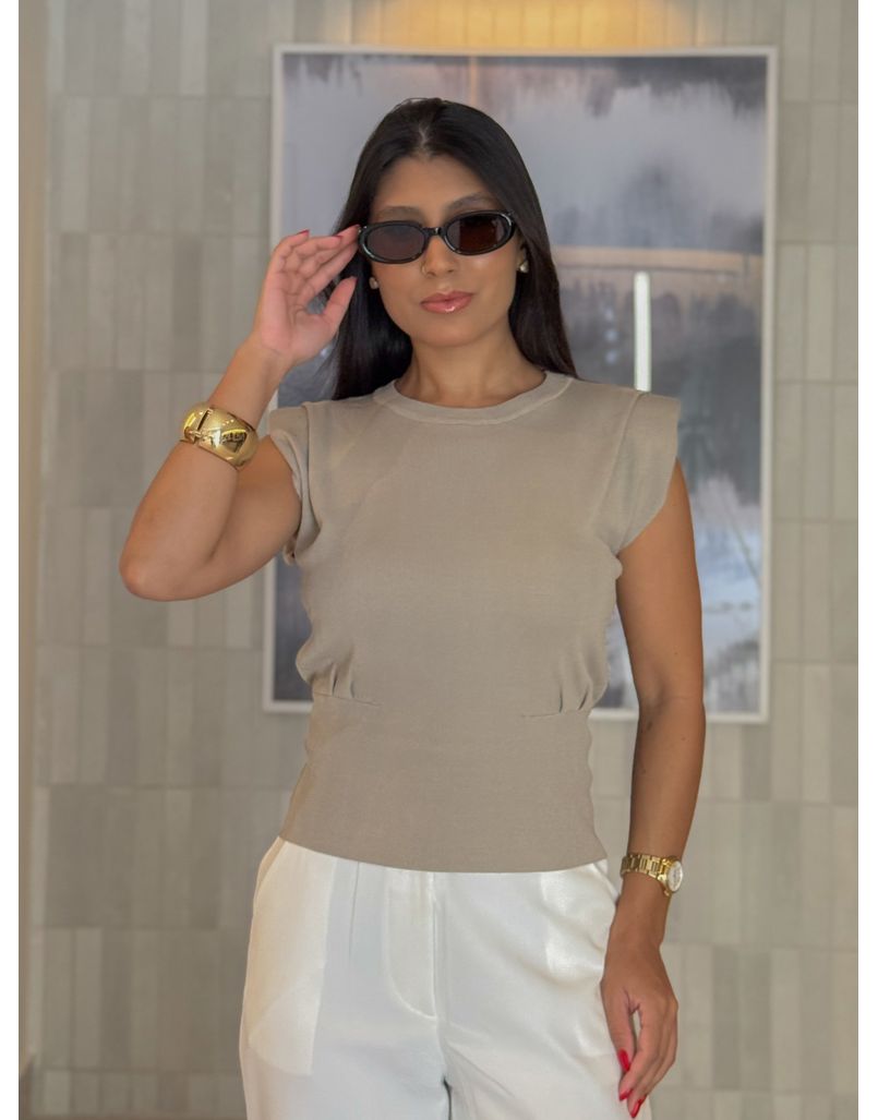 Blusa Muscle Tee Light Tânia Argila - Loja La Mina 