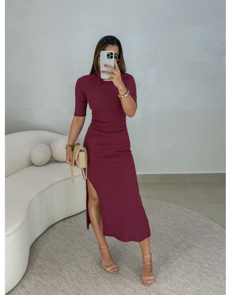 Vestido Canelado Cléo Cereja