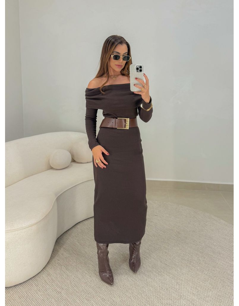 Vestido Canelado Ombro a Ombro Café