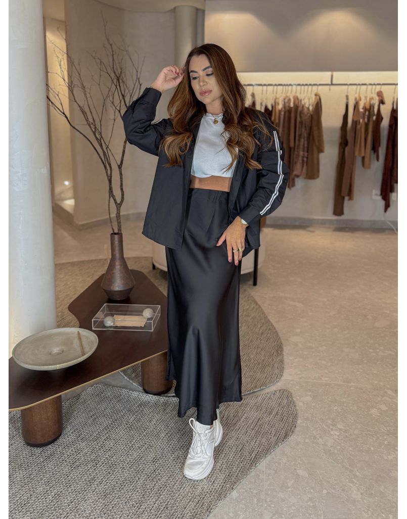 Saia Midi Cetim Lauane Preto