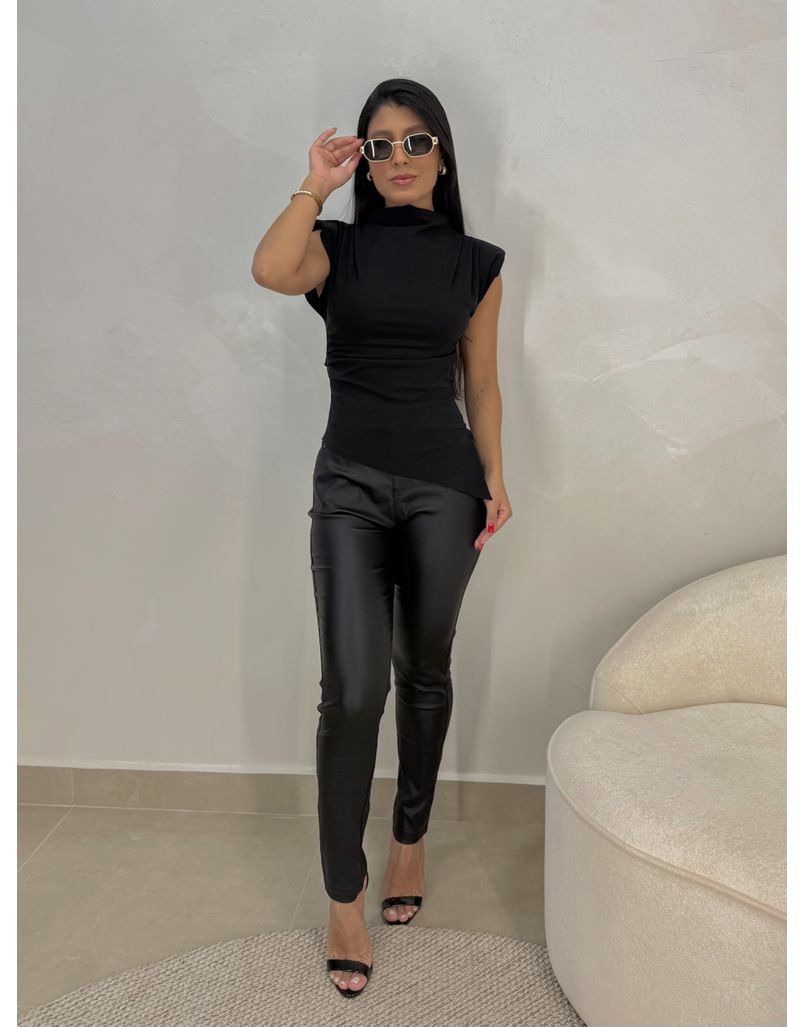 Calça Skinny Resinada Preto