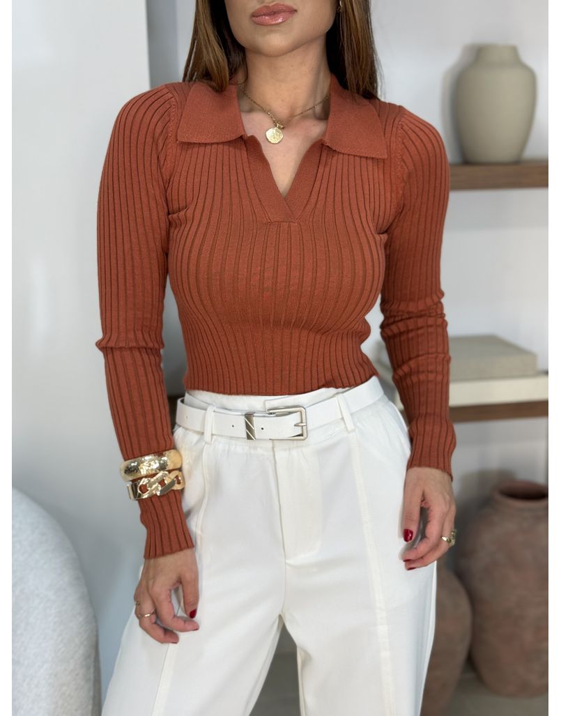 Blusa Tricot Gola Polo Telha - Loja La Mina 