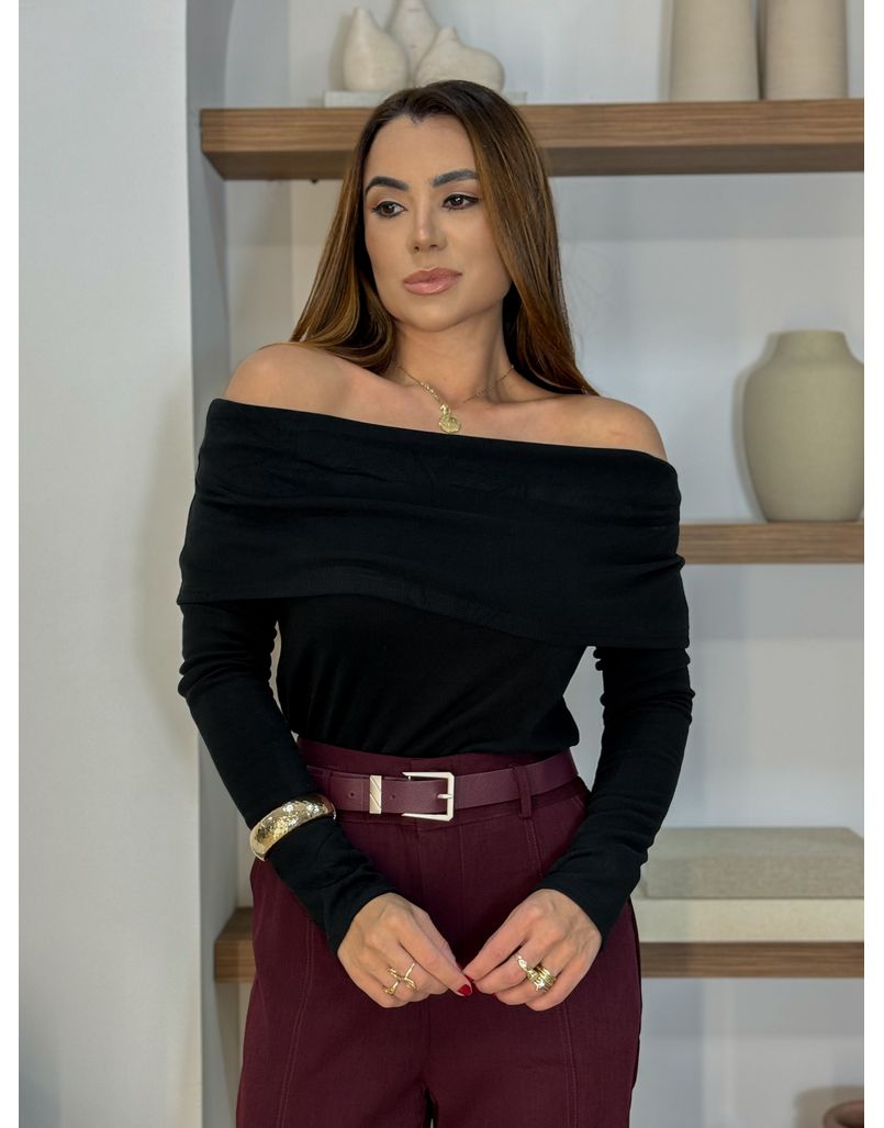Blusa Ombro a Ombro Aveludada Preta - Loja La Mina 