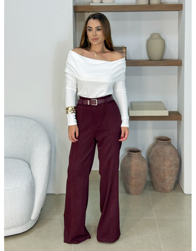 Blusa Ombro a Ombro Aveludada Branca