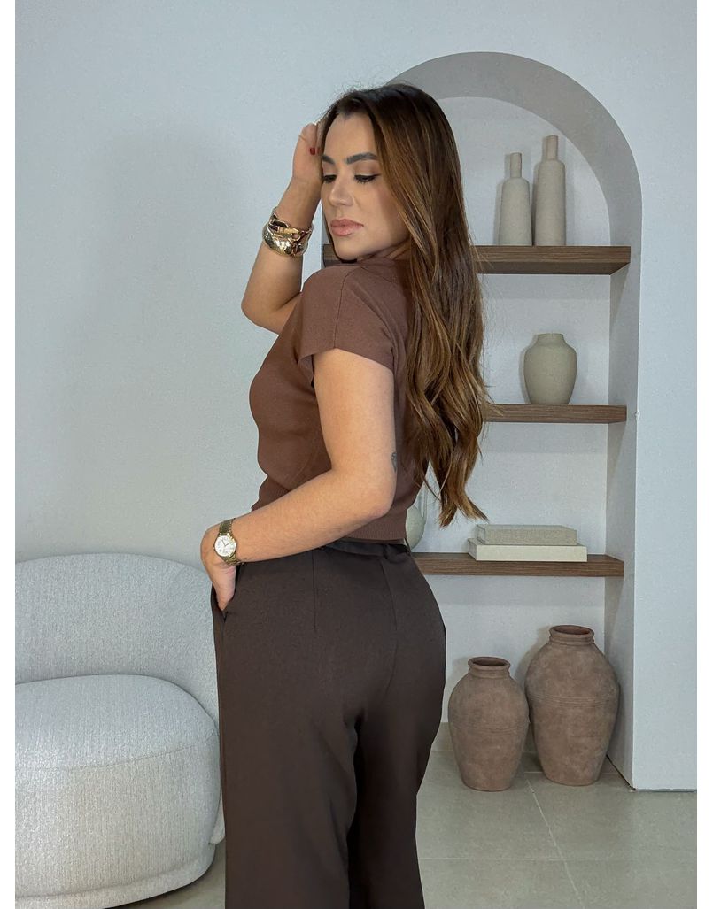 Blusa Manguinha Gola Polo Café 
