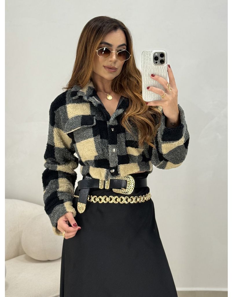 Jaqueta Cropped Xadrez Preta