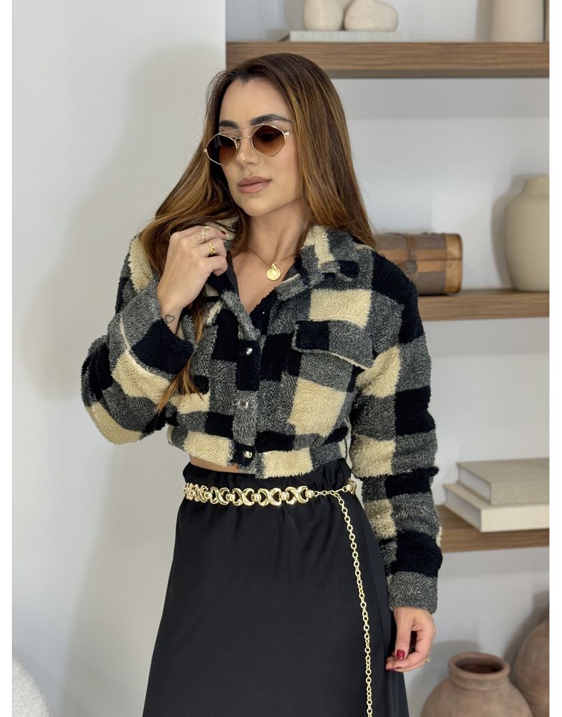 Jaqueta Cropped Xadrez Preta