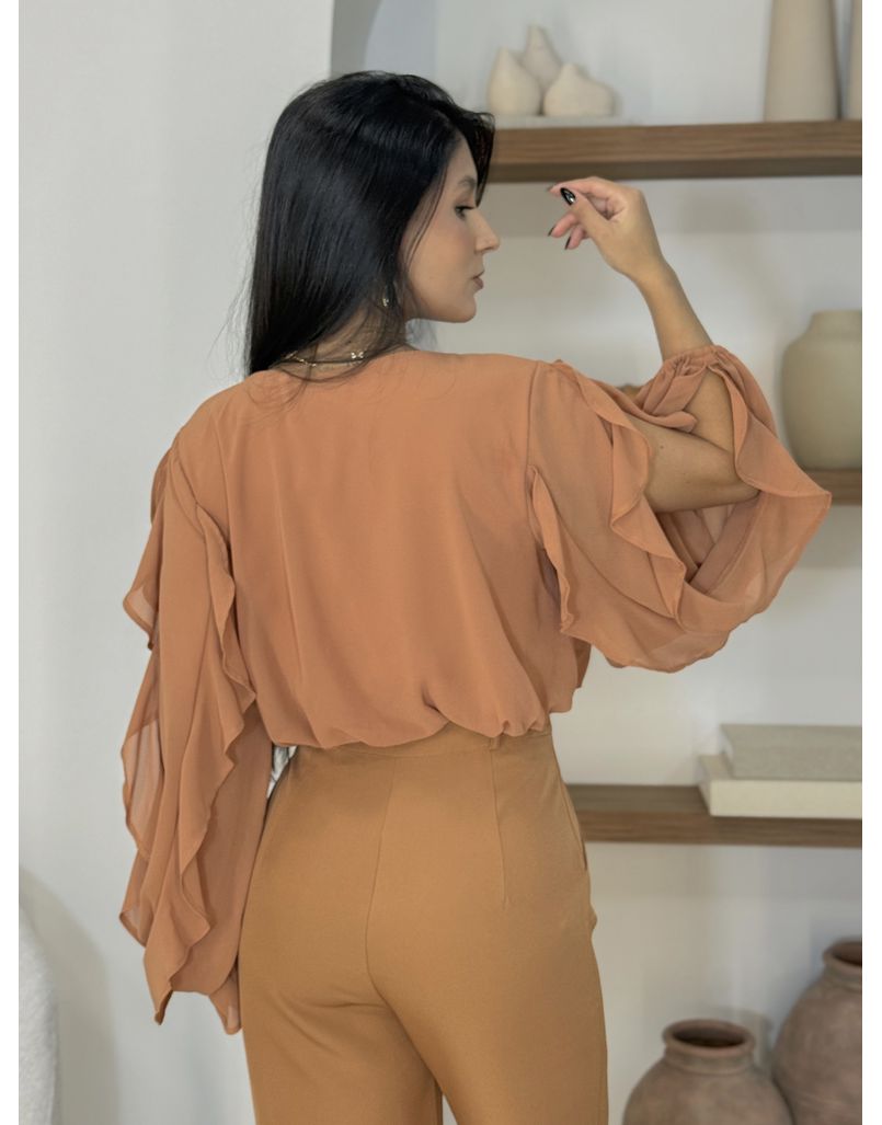 Cropped Manga Taci Mocha Mousse