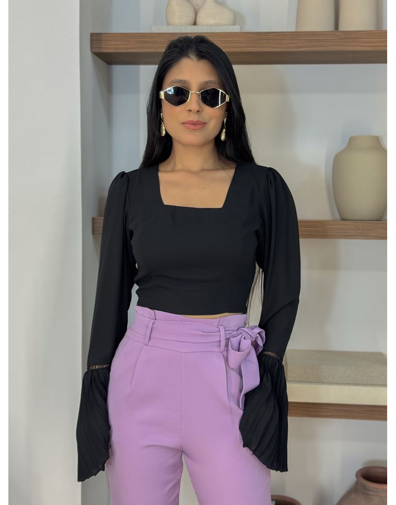 Cropped Tami Preto