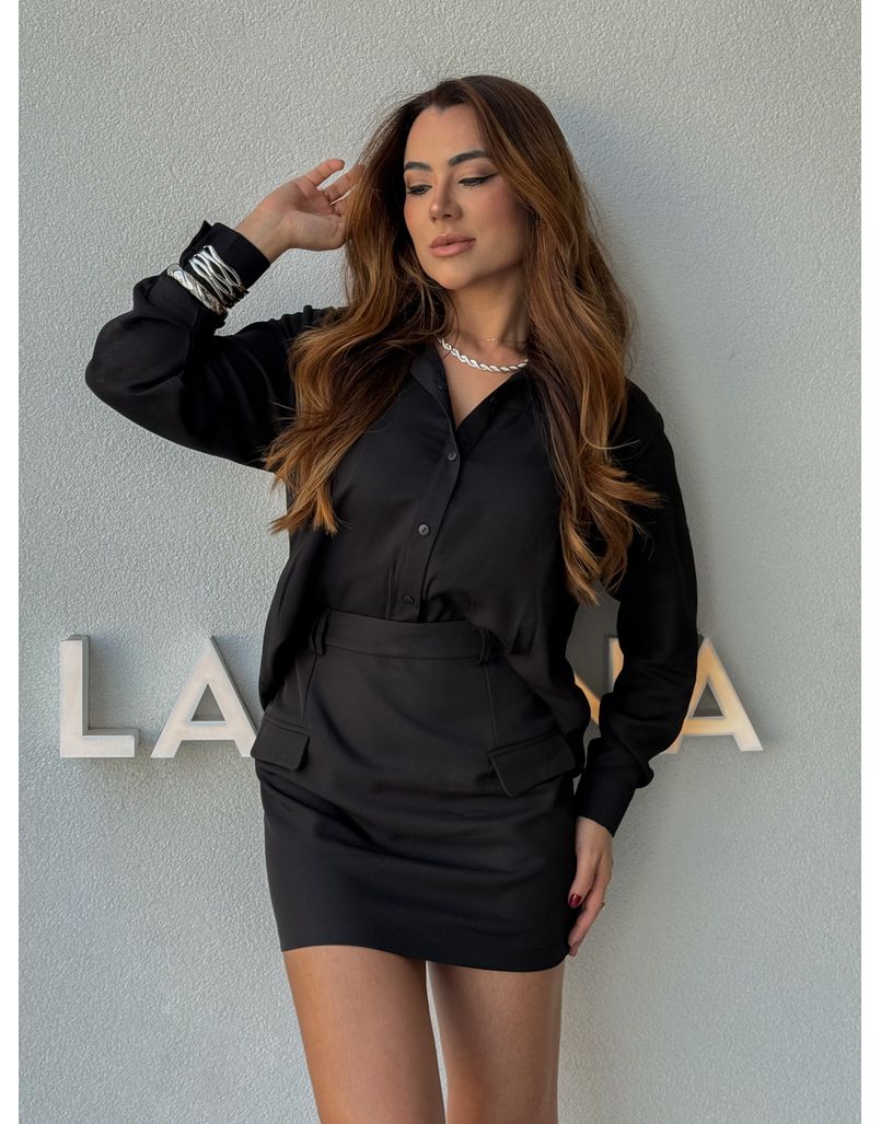 Camisa Viscolinho Talita Preta - Loja La Mina 