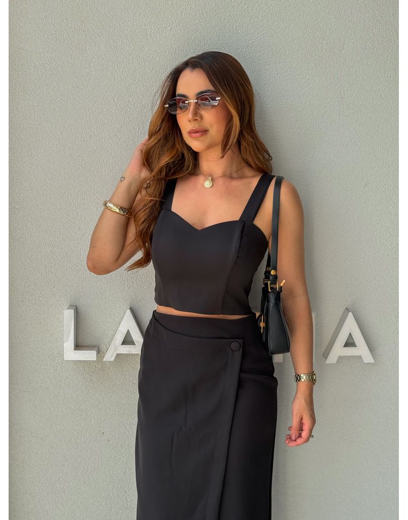 Blusa Alfaiataria Eva Preta - Loja La Mina 