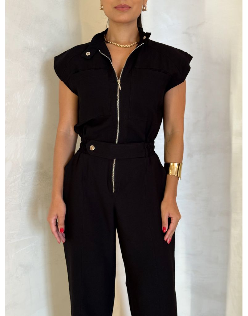 Macacão Tereza Preto 