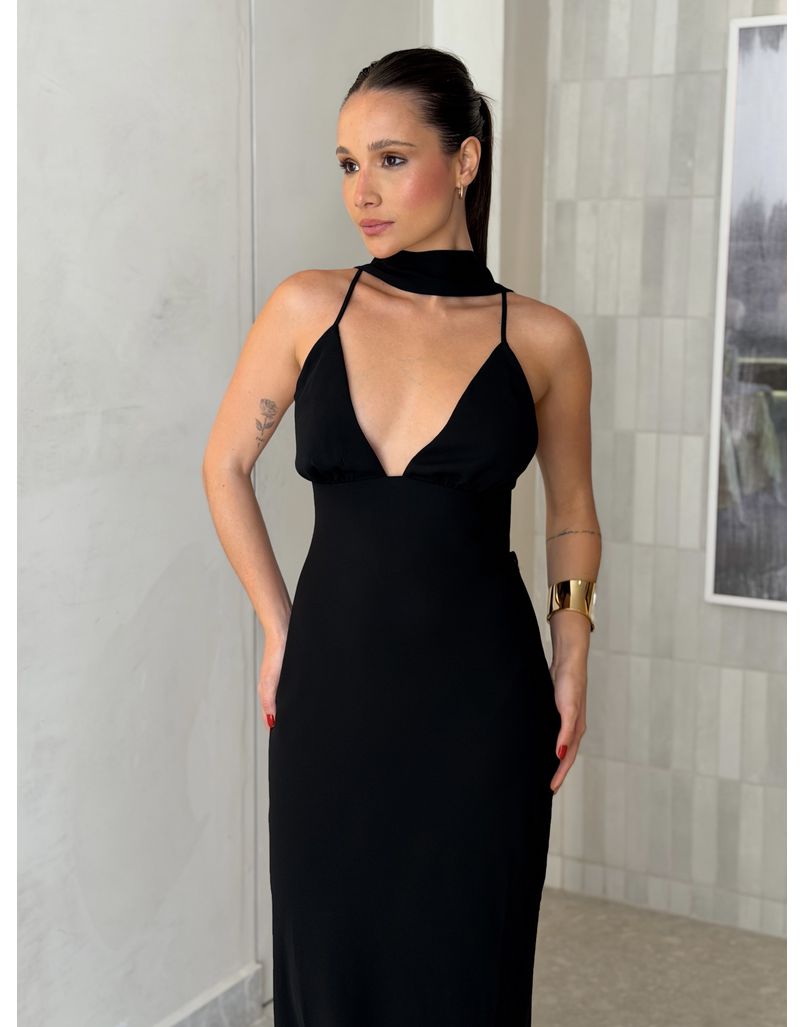 Vestido Midi Fernanda Preto