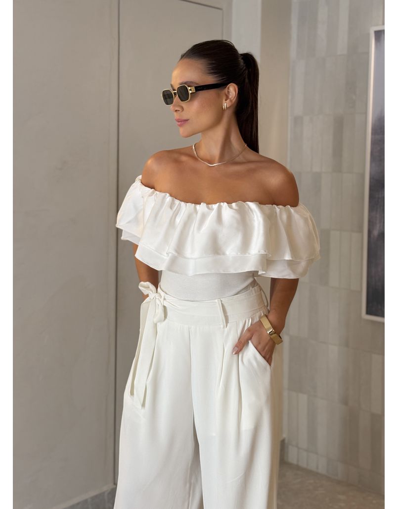 Body Ombro a Ombro Akira Branco