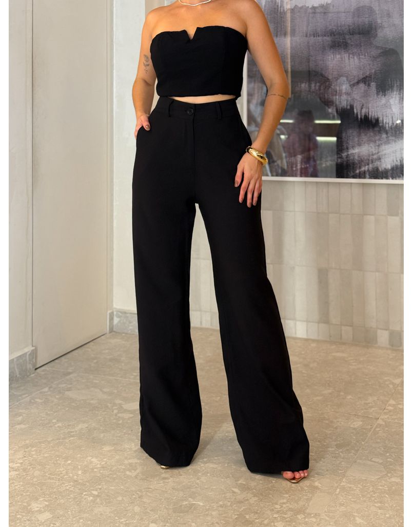 Calça Reta Peach Preta