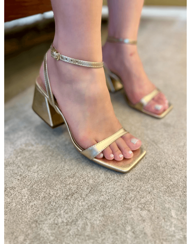 Sandália Milena... - Shine Shoes