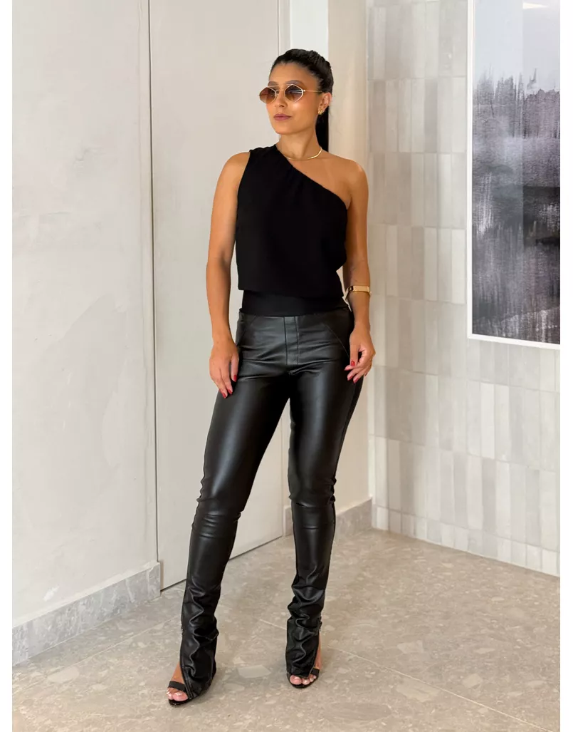 Calça Couro Fake Chay Preta | Loja La Mina