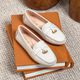 Mocassim Feminino Nice Em Couro Gelo Savelli
