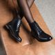 Bota Coturno Feminino Victoria Em Couro Preto Savelli