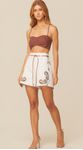 Short Curto Bordado em Linho Branco