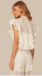 Blusa Ampla em Renda com Bordado Off