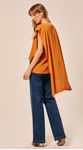 Blusa sem Mangas Assimétrica Laranja