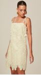 Vestido Curto em Renda Floral Off